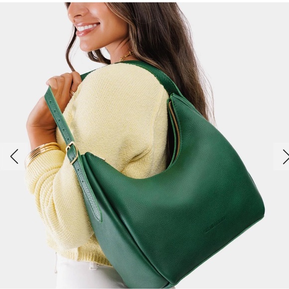 portland leather goods Handbags - Portland Leather ASPEN SHOULDER BAG in Bacalar Green Medium NEW